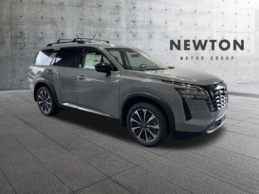 2026 Nissan Pathfinder Platinum 2WD's photo