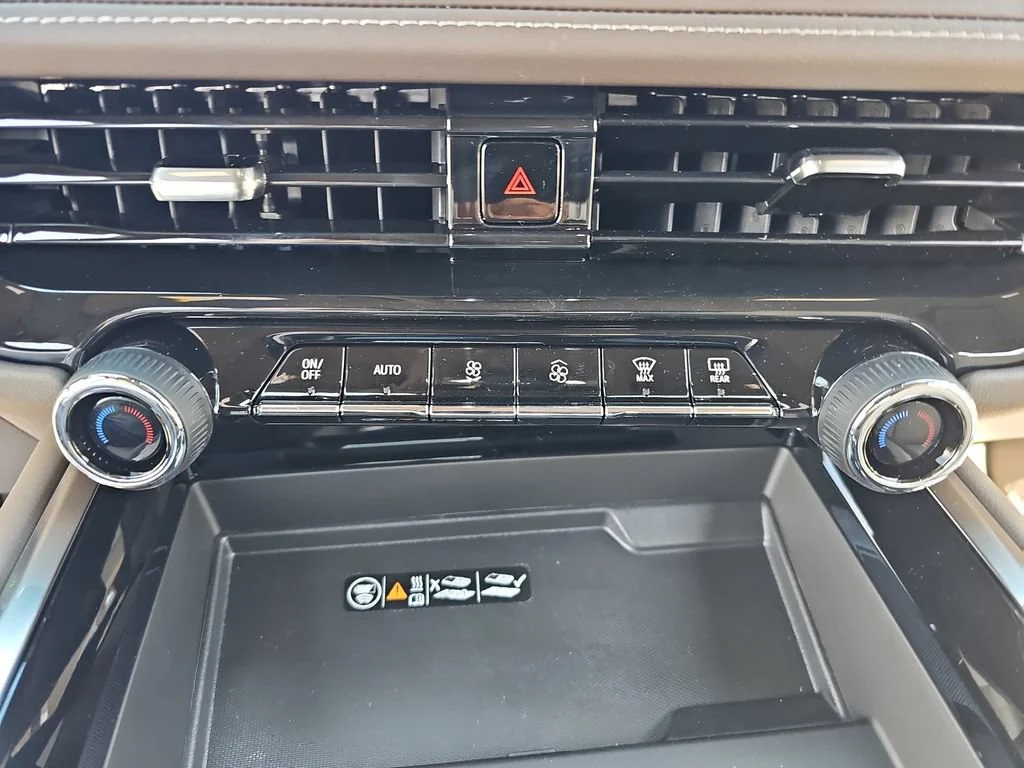 New 2026 Summit White Chevrolet LT image 22