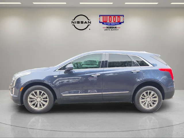 Used 2019 Harbor Blue Metallic Cadillac Luxury image 5