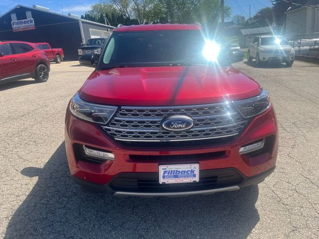 Used 2023 Red Metallic Ford Limited image 10