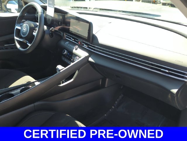 2025 Hyundai Elantra SEL - Photo 31
