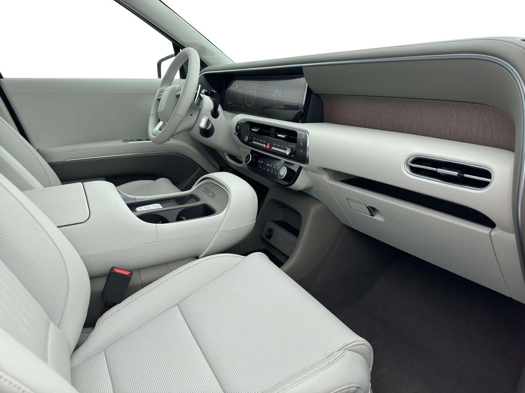 New 2026 Silver Hyundai SEL image 23