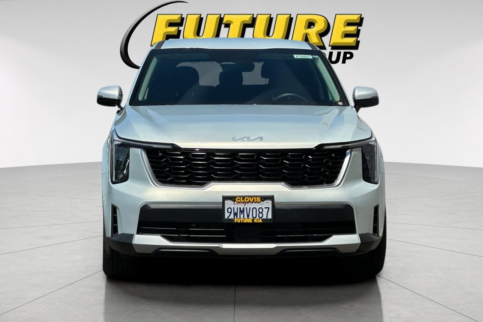 Used 2026 White Kia LX image 9