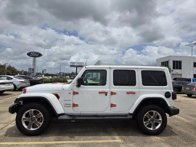 Used 2021 Bright White Clearcoat Jeep Unlimited Sahara image 2