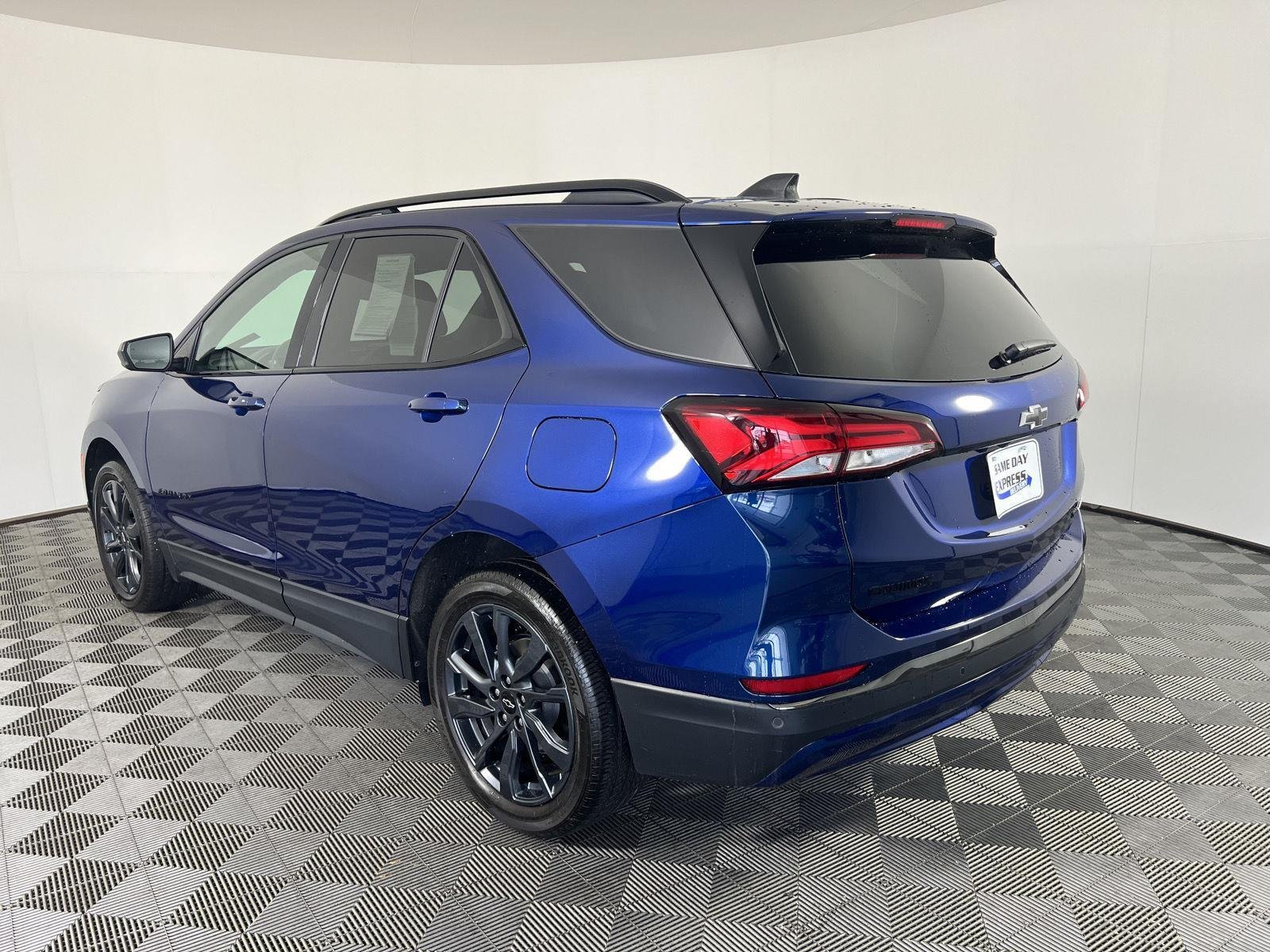 Used 2022 Blue Chevrolet RS image 25