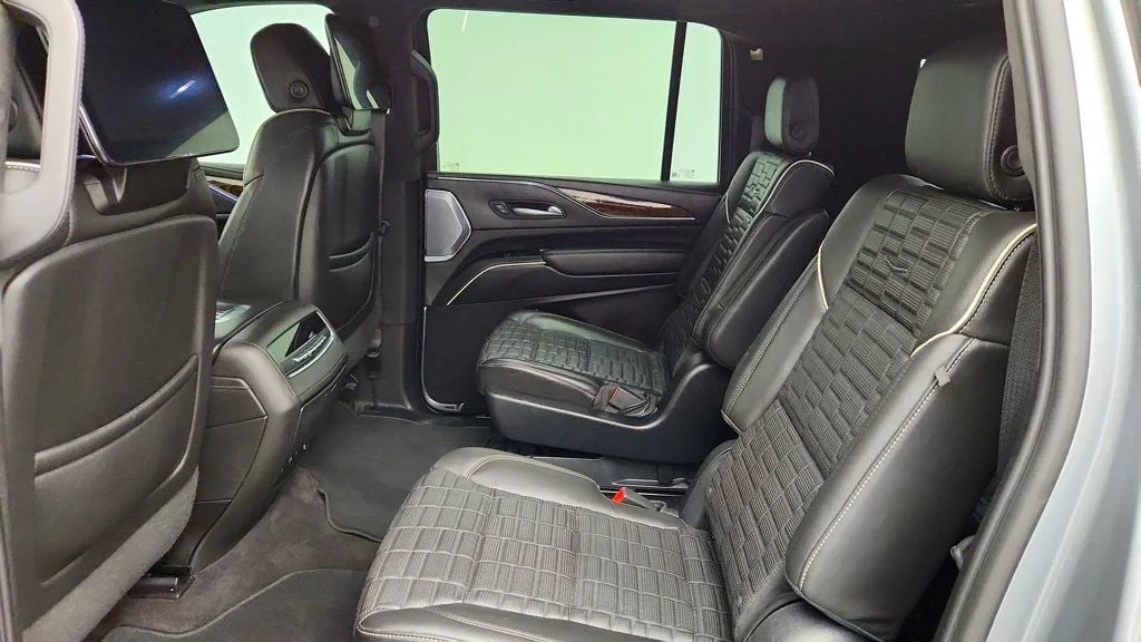 Used 2023 Galactic Gray Metallic Cadillac 4WD 4dr Sport Platinum w/ Brake Kit, Super Cruise & Night Vision image 20