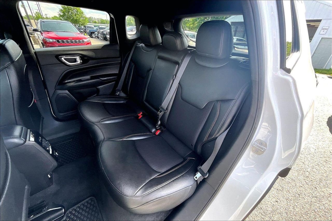 Used 2025 Bright White Clearcoat Jeep Trailhawk 4x4 image 15