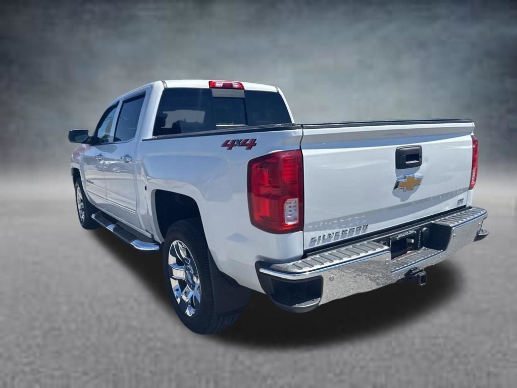 Used 2018 IRIDESCENT PEARL TRICOAT Chevrolet LTZ image 3