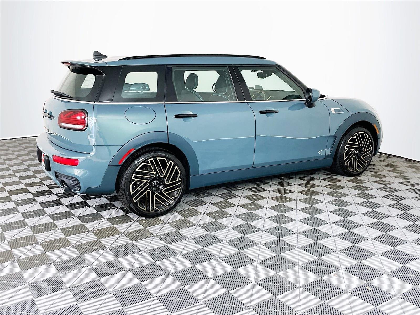 Used 2023 Sage Green Metallic MINI Cooper S image 11