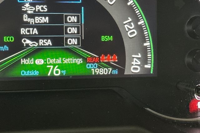 Certified Used 2023  Toyota XLE image 30