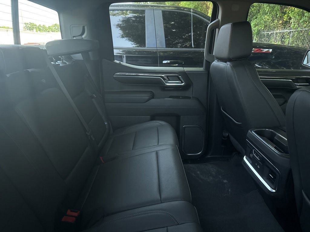 2024 Chevrolet Silverado 1500 LTZ - Photo 8