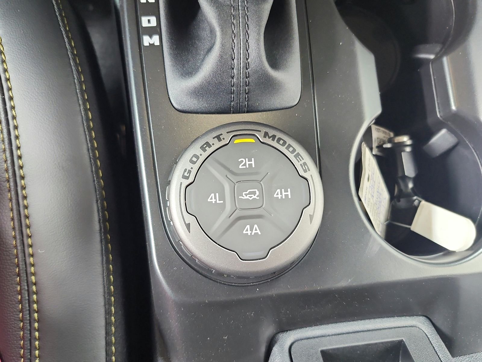 New 2026 Desert Sand Ford Badlands® image 28