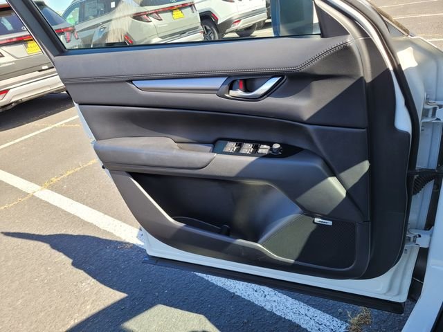 Used 2019 White Mazda Touring image 27