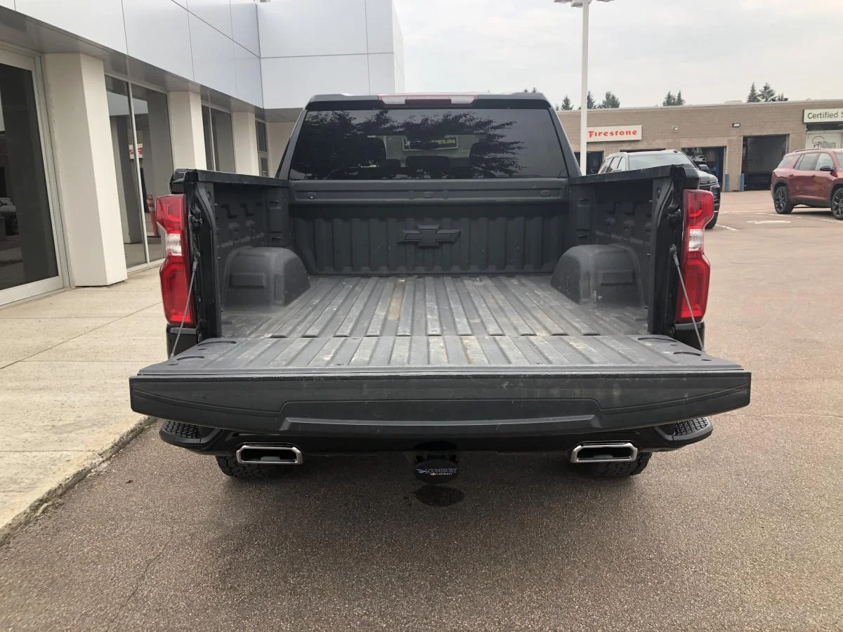 Used 2021 Black Chevrolet Custom Trail Boss image 7
