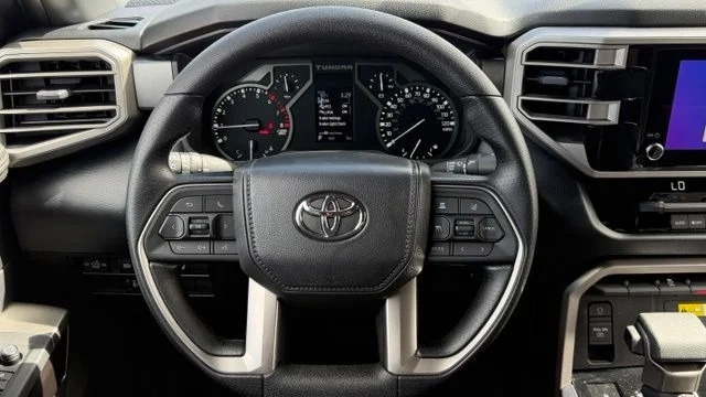 New 2026 Lunar Rock Toyota SR5 image 10