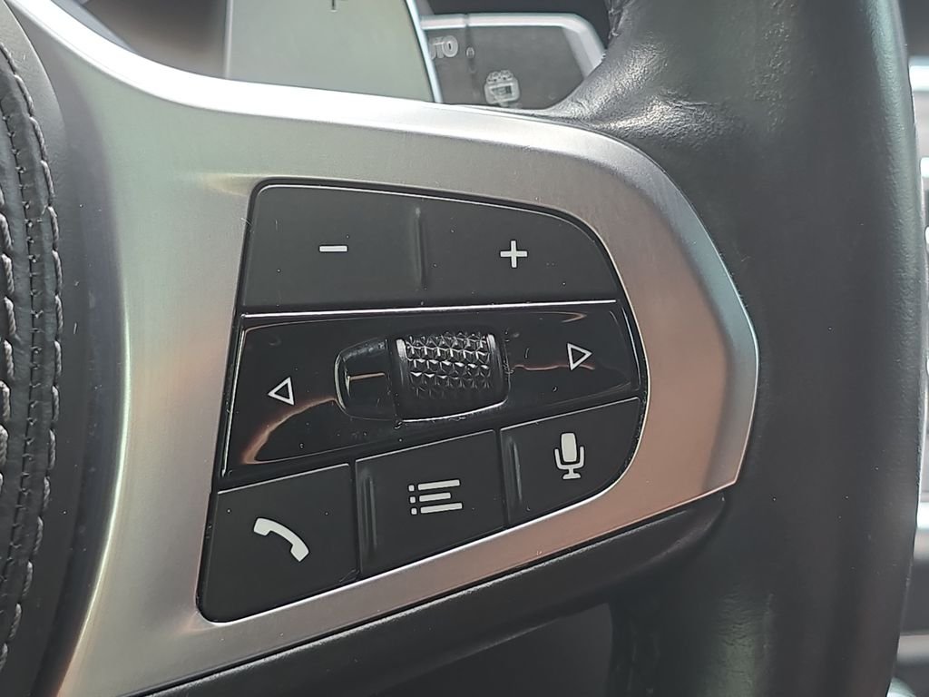 Used 2022 Arctic Grey Metallic BMW M50i image 14