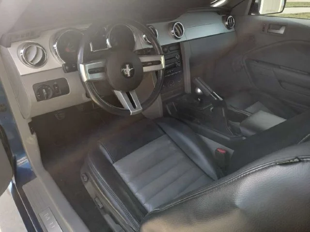 Used 2007 Blue Ford GT Premium image 5