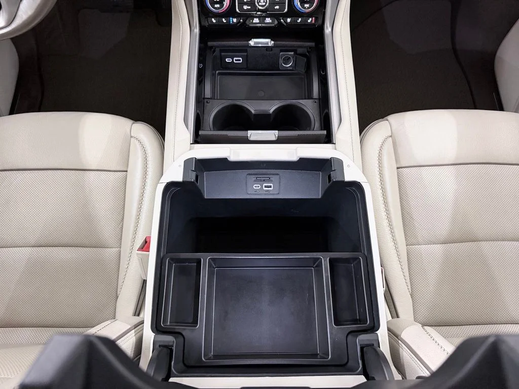 Used 2021 White Frost GMC Denali image 35