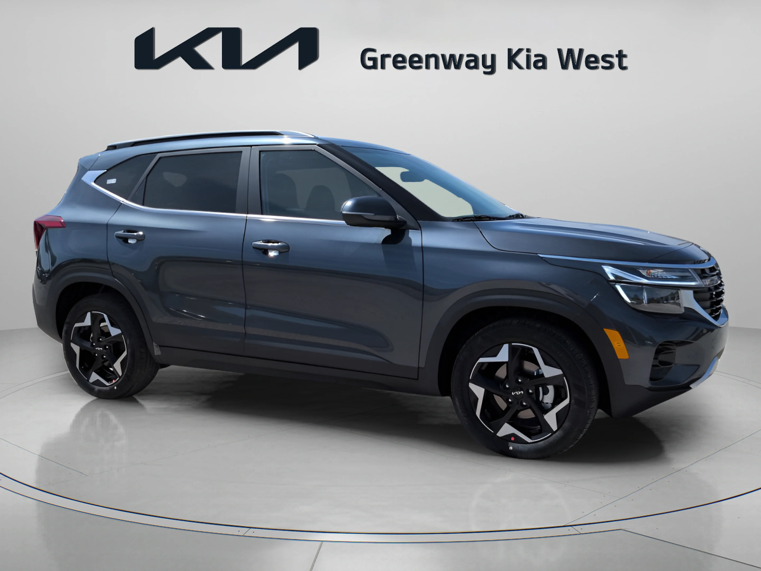 New 2026 Gravity Gray Kia EX image 2