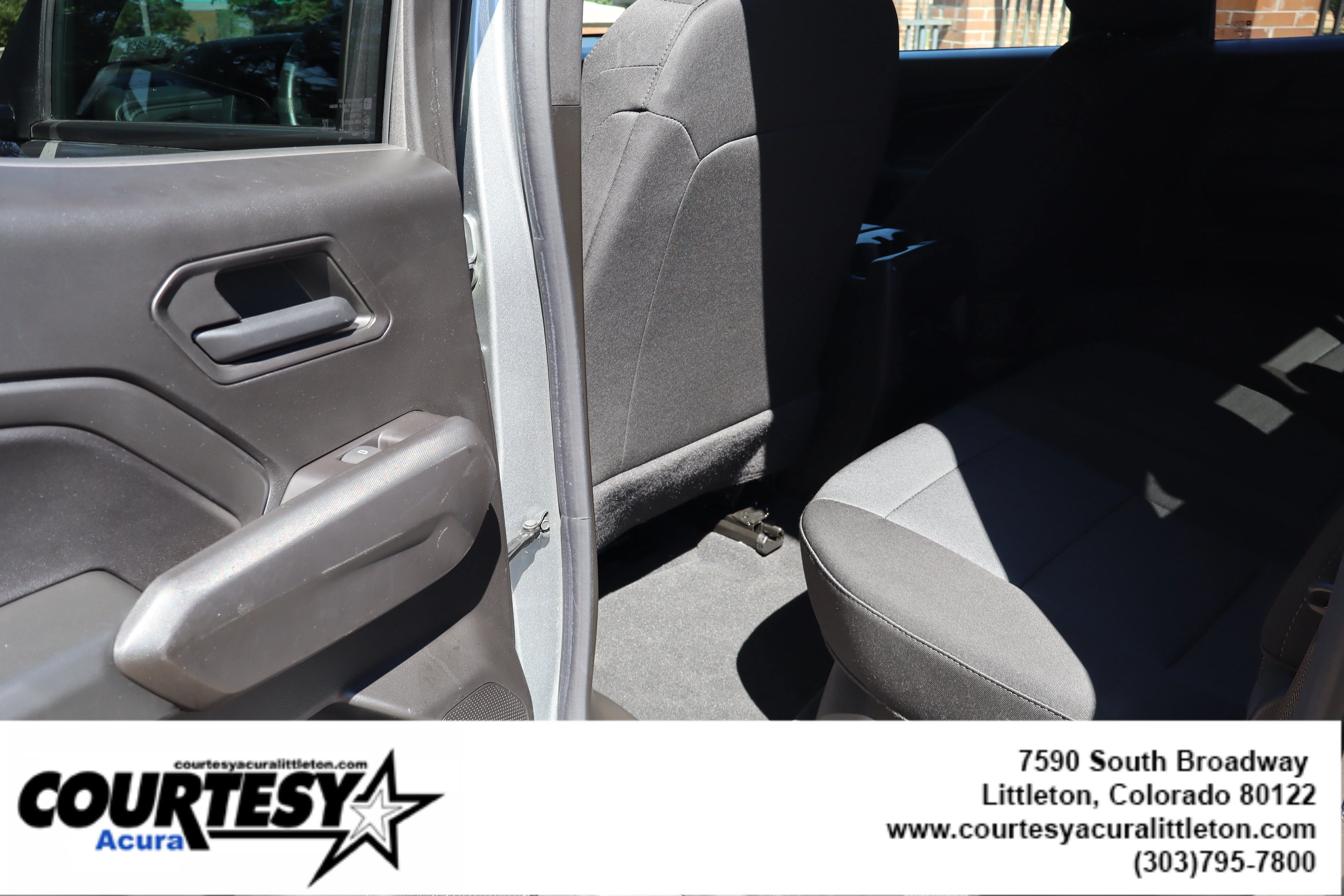 Used 2024 Sterling Gray Metallic Chevrolet 4WD Trail Boss image 25
