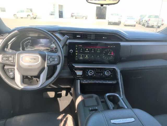 Used 2024 Onyx Black GMC Denali image 15