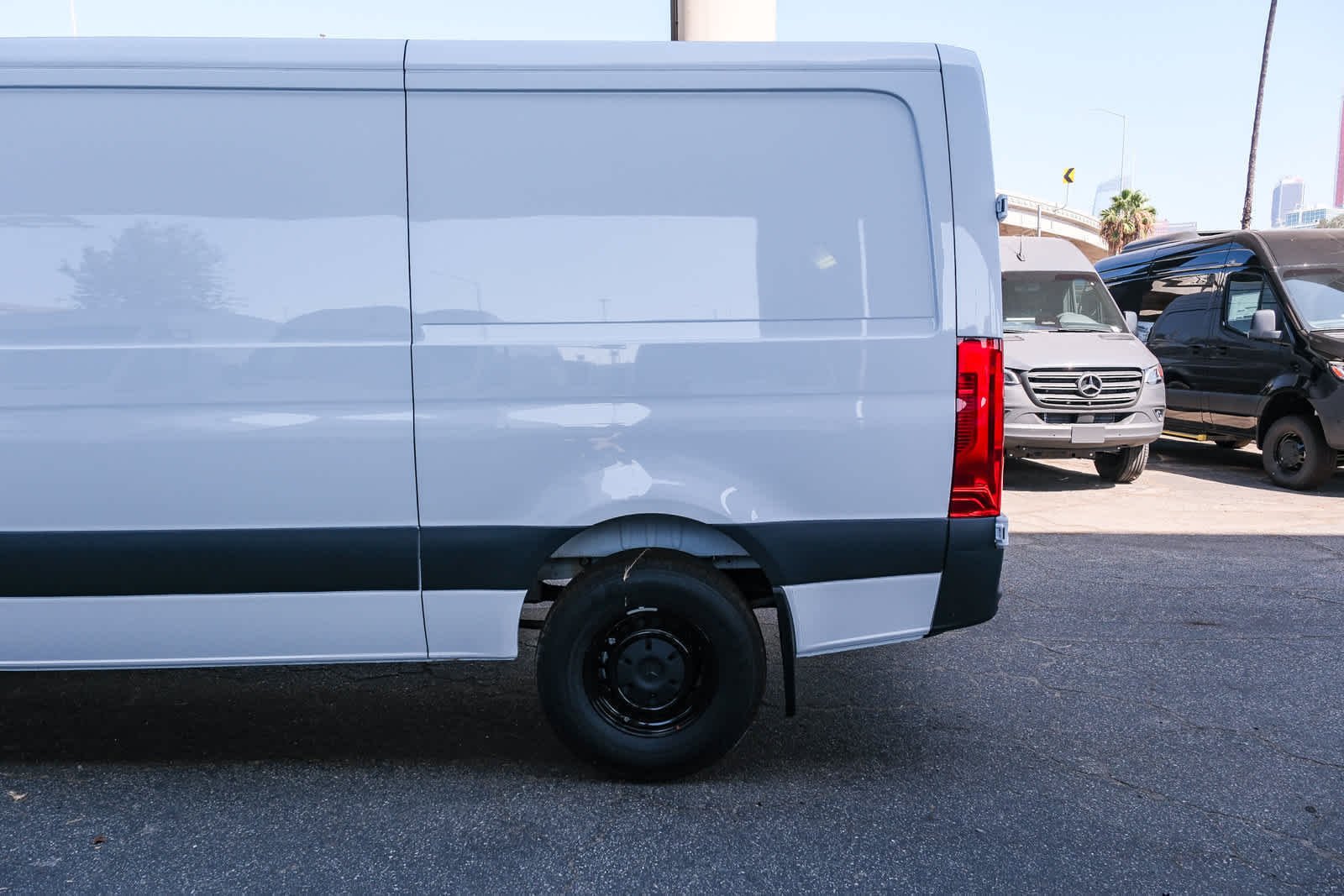 New 2026 Arctic+White Mercedes-Benz Cargo 144 WB  RWD 2.0L 4-Cylinder image 8