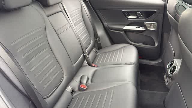 Certified Used 2026 Polar White Mercedes-Benz GLC 350e image 34