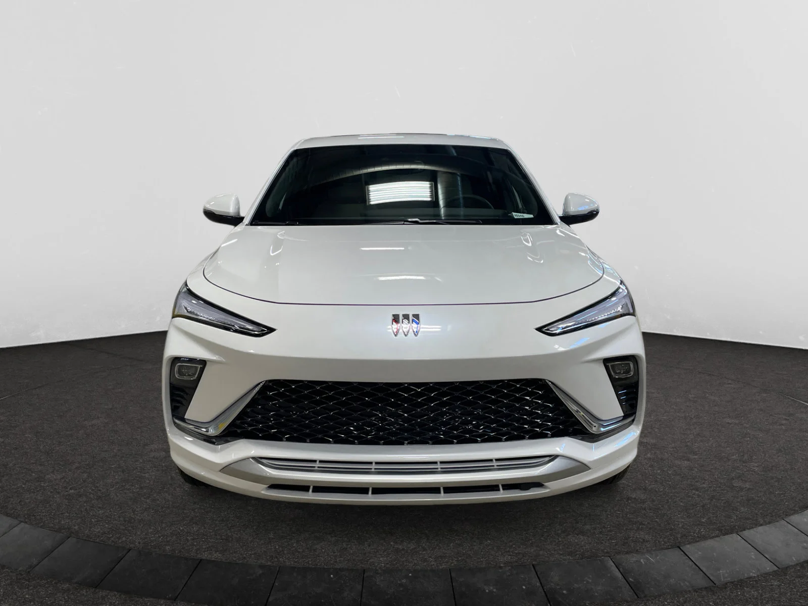 New 2026 White Frost Tricoat Buick Avenir image 8