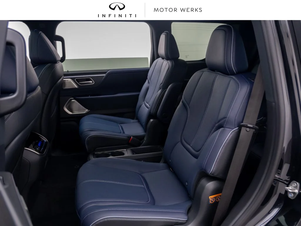 New 2027 Black INFINITI SPORT image 17
