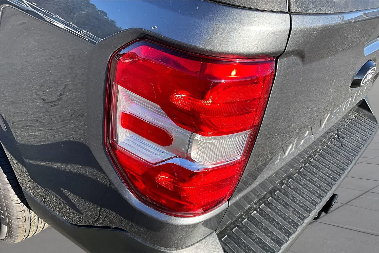 New 2026 Carbonized Gray Metallic Ford XLT image 14