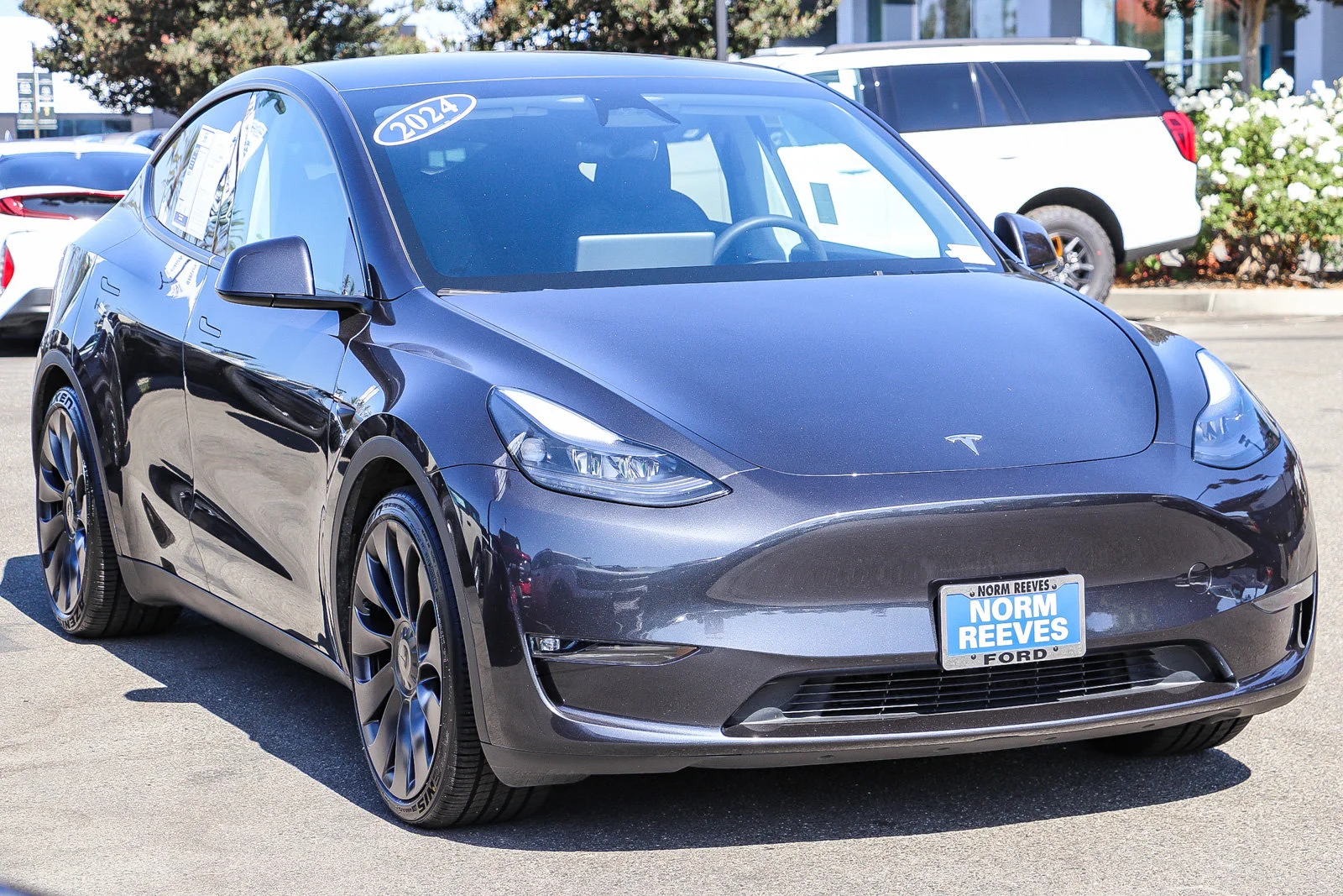 Used 2024 Stealth Gray Tesla Performance image 3