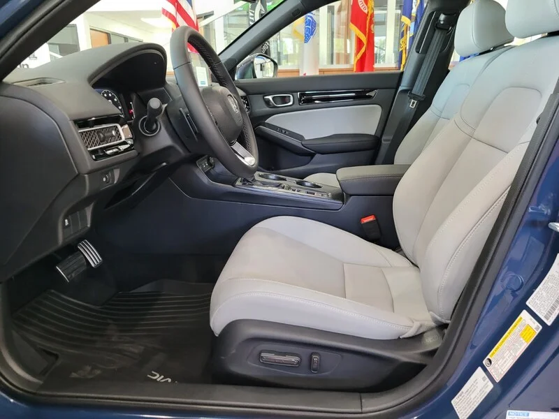 New 2026 BLue Lagoon Pearl Honda SPORT TOURING CVT image 7