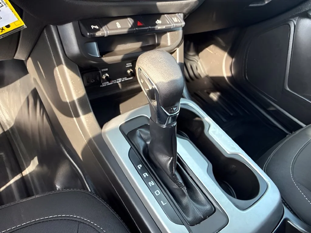 Used 2022 White Chevrolet LT image 16