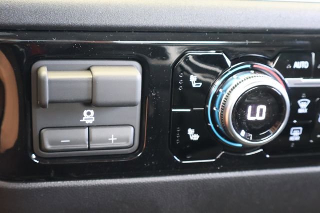 New 2026 Onyx Black GMC Elevation image 26