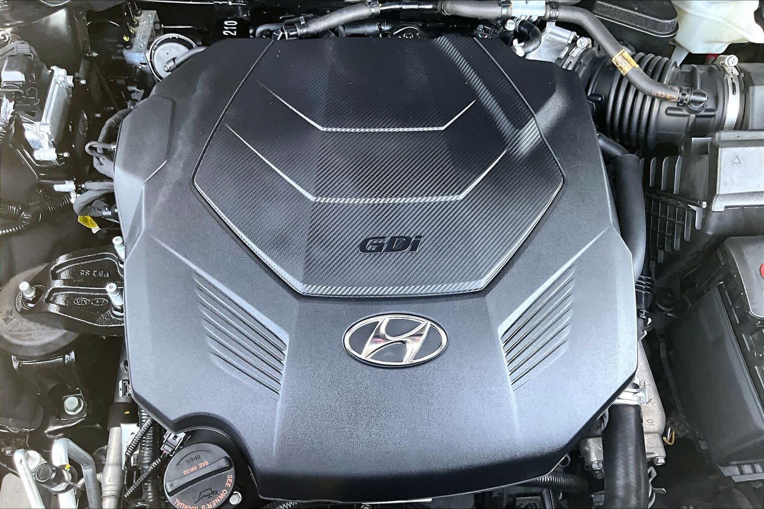 Certified Used 2025 Abyss Black Pearl Hyundai Calligraphy Night Edition image 33