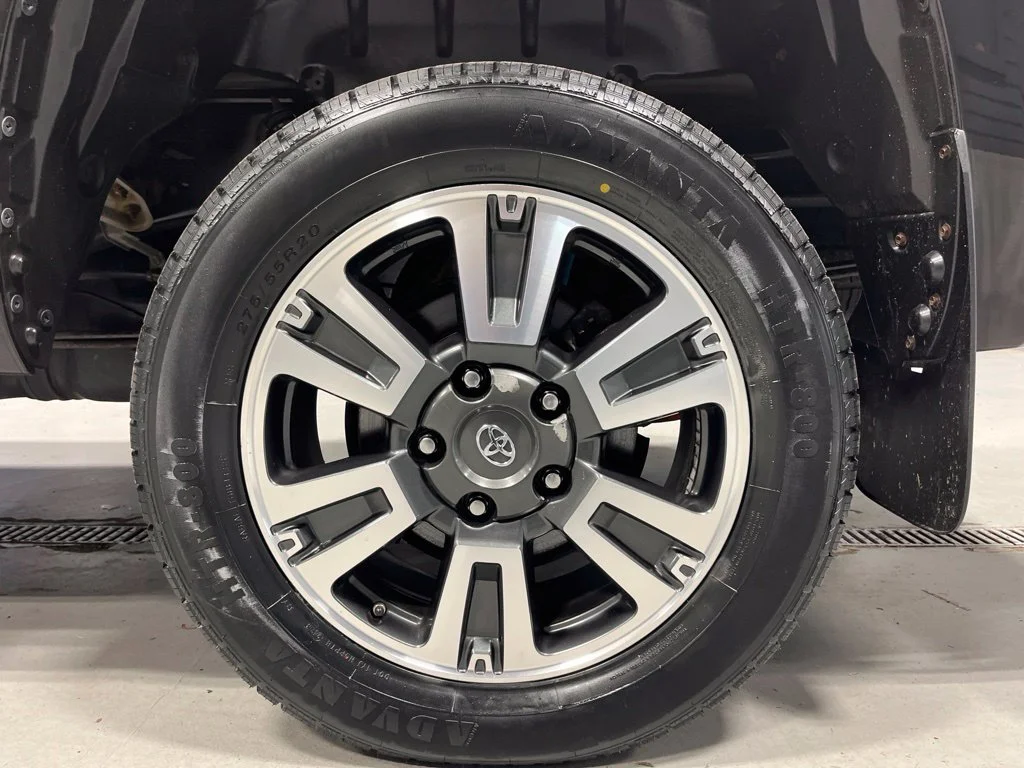 Used 2019 Midnight Black Metallic Toyota SR5 image 36