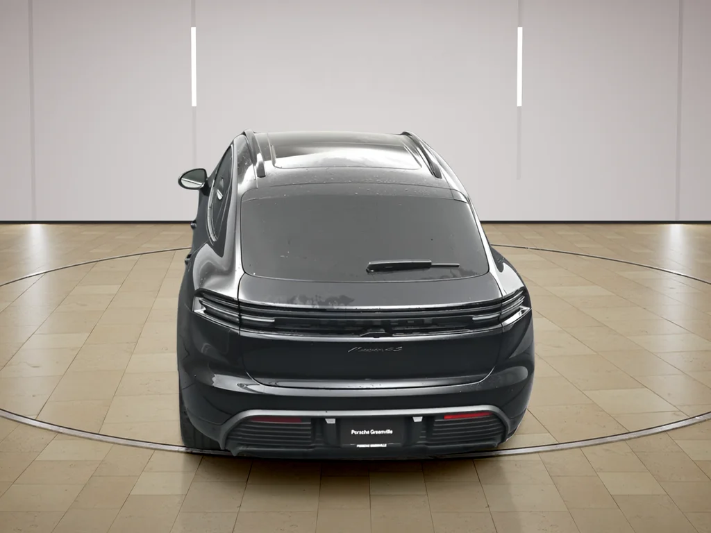 2025 Porsche Macan S - Photo 36