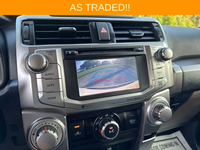 Used 2016 White Toyota SR5 image 18