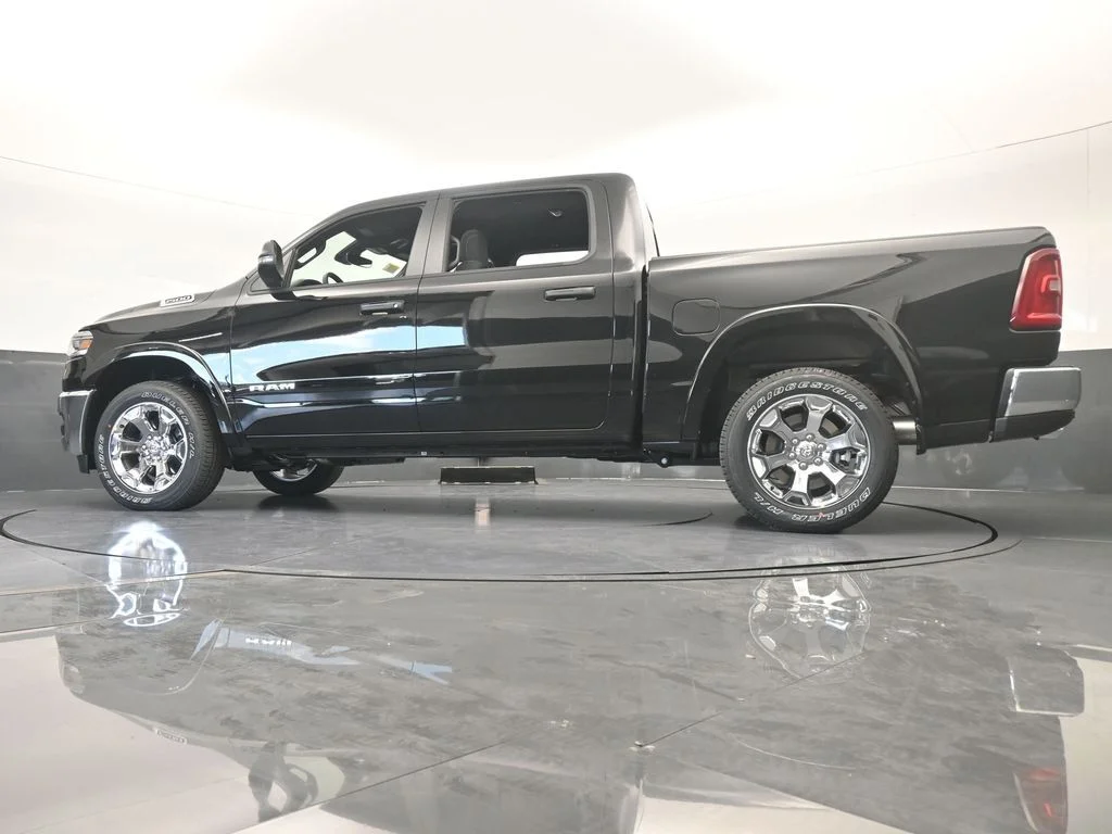 New 2026 Diamond Black Crystal Pearl-Coat Exterior Paint RAM Big Horn/Lone Star image 51