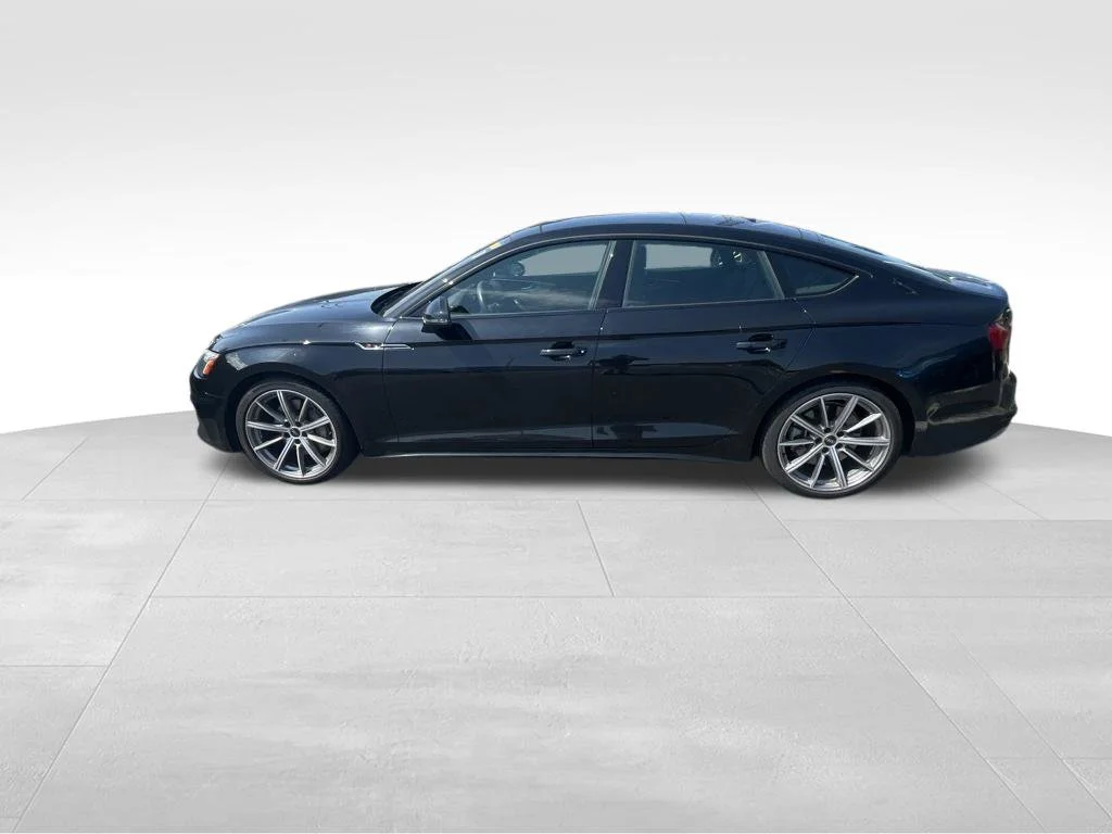 Used 2025 Black Audi 45 S line Premium image 7