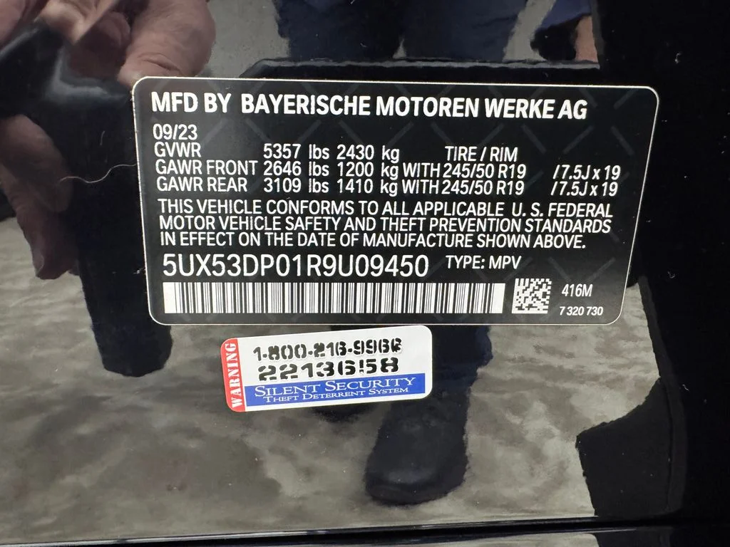Used 2024 Black BMW xDrive30i image 32