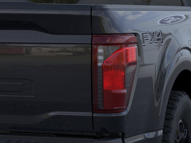 New 2026 Agate Black Metallic Ford XLT image 21