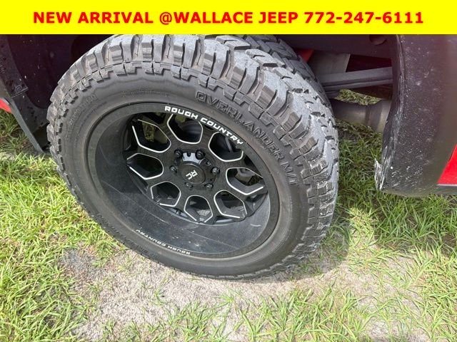 Used 2021 Red Chevrolet LT Trail Boss image 13