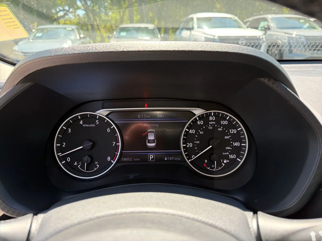 Used 2022 Silver Nissan SV image 25