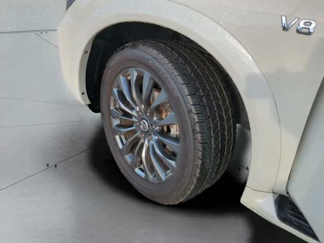 Certified Used 2020 White Nissan Platinum image 39