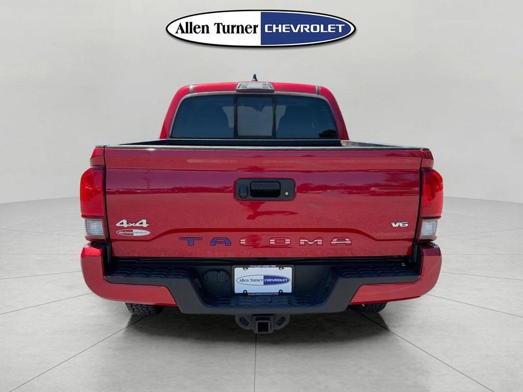 Used 2020 Red Toyota SR image 5