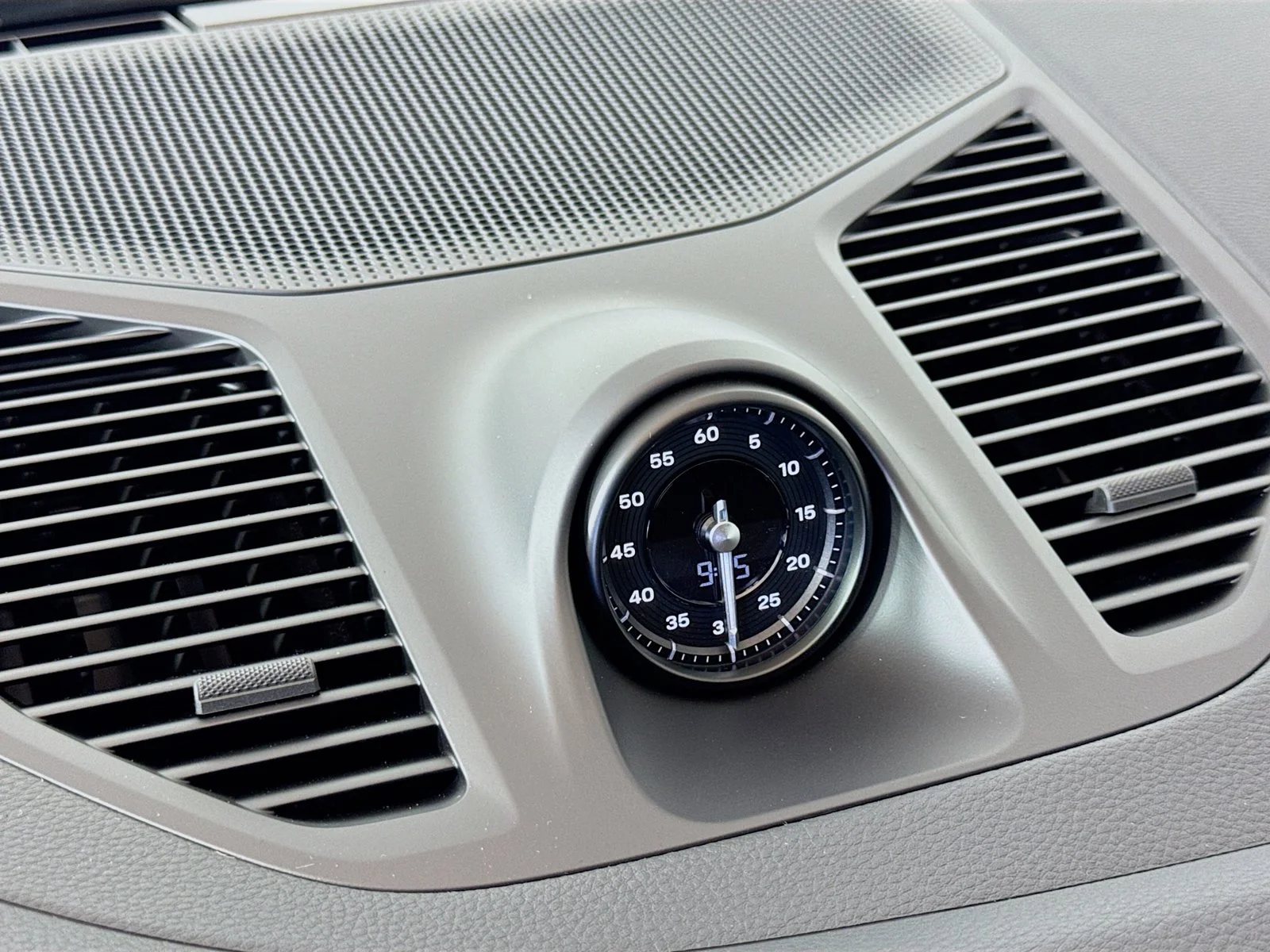 Certified Used 2025 White Porsche  image 29