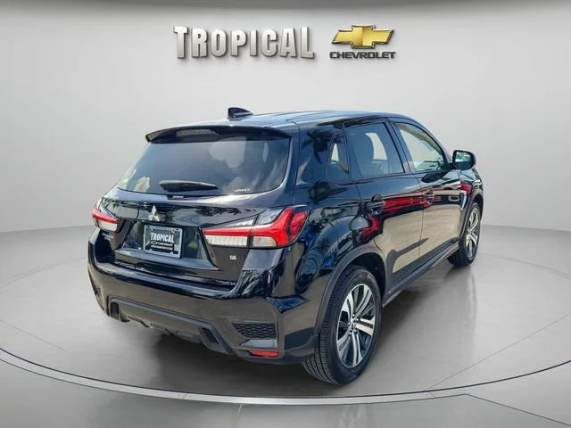 Used 2024 Silver Mitsubishi S image 3