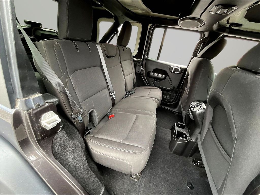Used 2020 Gray Jeep Unlimited Sport Altitude image 23