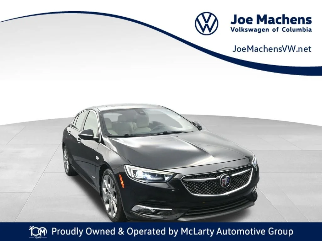 2019 Buick Regal Avenir FWD's photo